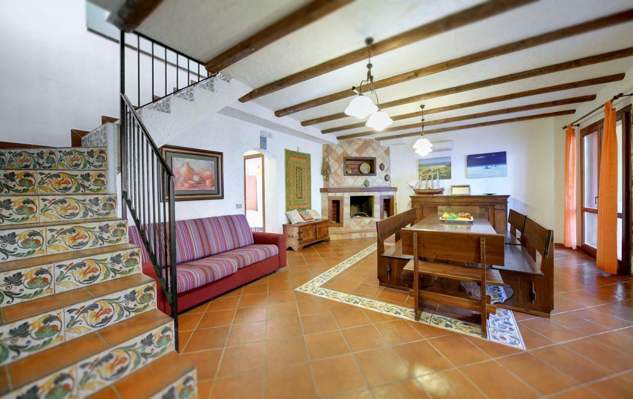 מרינה די רגוזה Villa Dell'Ulivo מראה חיצוני תמונה