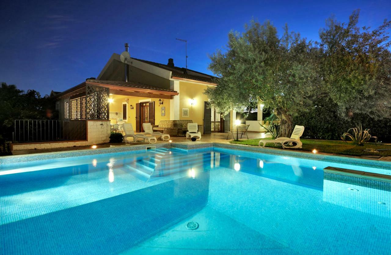 מרינה די רגוזה Villa Dell'Ulivo מראה חיצוני תמונה